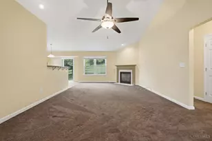 7630 Sandstone Trail, Hamilton Township, OH 45039 - Photo 9