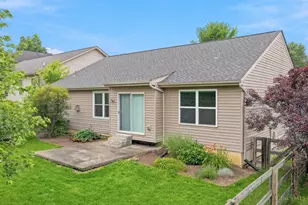 7630 Sandstone Trail, Hamilton Township, OH 45039 - Photo 31