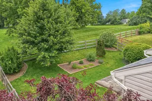 7630 Sandstone Trail, Hamilton Township, OH 45039 - Photo 35