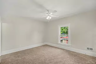 5809 Lathrop Pl, Cincinnati, OH 45224 - Photo 11