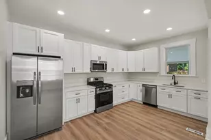 5809 Lathrop Pl, Cincinnati, OH 45224 - Photo 9