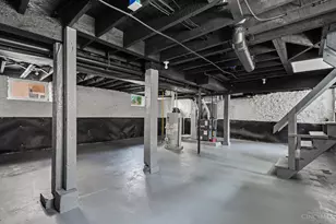 5809 Lathrop Pl, Cincinnati, OH 45224 - Photo 21