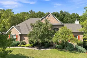 8188 Wycliffe Dr, Anderson Township, OH 45244 - Photo 1