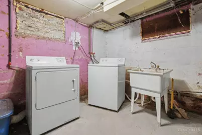 3935 Saint James Avenue, Cincinnati, OH 45236 - Photo 29