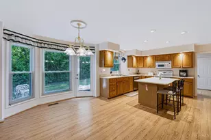 8363 Squirrel Hollow Ridge, West Chester, OH 45069 - Photo 15