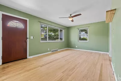 2361 E Galbraith Road, Reading, OH 45237 - Photo 7
