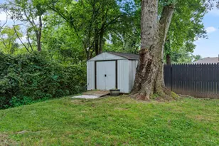 2361 E Galbraith Rd, Reading, OH 45237 - Photo 39