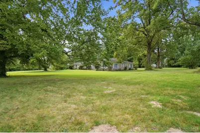 7405 Brill Road, Indian Hill, OH 45243 - Photo 7