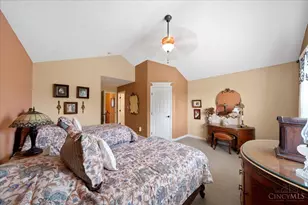 2290 Cobblestone Ct, Miamisburg, OH 45342 - Photo 31