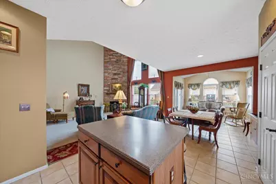 2290 Cobblestone Court, Miamisburg, OH 45342 - Photo 13