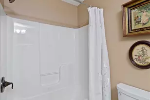 2290 Cobblestone Ct, Miamisburg, OH 45342 - Photo 27