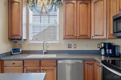 2290 Cobblestone Court, Miamisburg, OH 45342 - Photo 11
