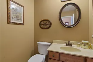 2290 Cobblestone Ct, Miamisburg, OH 45342 - Photo 19