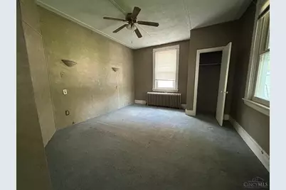3958 Washington Avenue, Cheviot, OH 45211 - Photo 15
