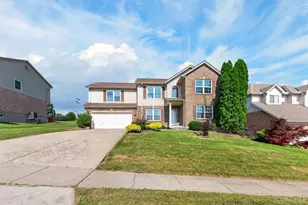 11909 Winston Cir, Forest Park, OH 45240 - Photo 3