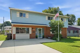 976 Kathryn Dr, Wilmington, OH 45177 - Photo 1