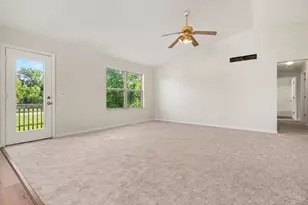 656 Parkland Dr, Union Township, OH 45244 - Photo 11