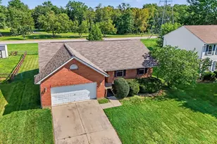 656 Parkland Dr, Union Township, OH 45244 - Photo 29
