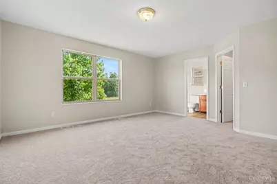 656 Parkland Drive, Union Township, OH 45244 - Photo 13