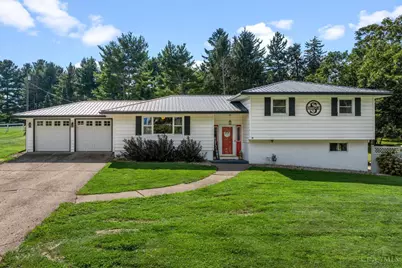 109 Elizabeth Drive, Hillsboro, OH 45133 - Photo 1
