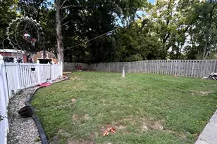 4755 Winton Rd, Cincinnati, OH 45232 - Photo 27
