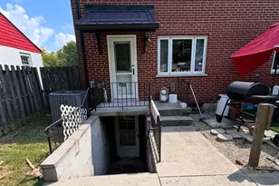 4755 Winton Rd, Cincinnati, OH 45232 - Photo 25