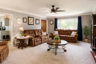 4755 Winton Rd, Cincinnati, OH 45232 - Photo 3