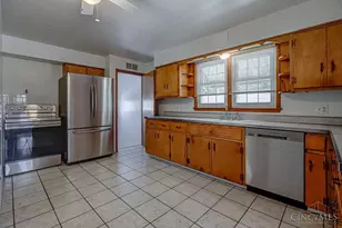 798 St Clair Ave, Hamilton, OH 45015 - Photo 15