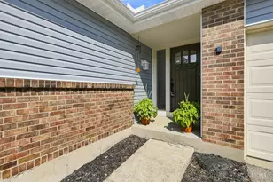 98 Waxwing Dr, Cincinnati, OH 45236 - Photo 3