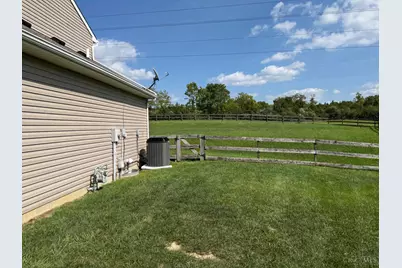 121 Ascot Glen Drive, Franklin, OH 45005 - Photo 3