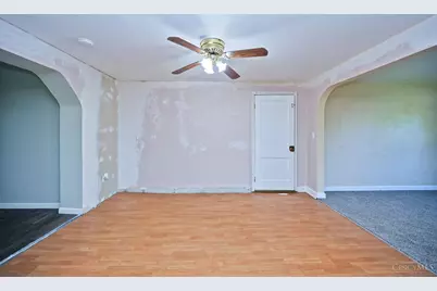 884 Stanlyn Drive, Union Township, OH 45245 - Photo 13