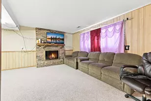 1882 Fallbrook Ln, Springfield Township, OH 45240 - Photo 25