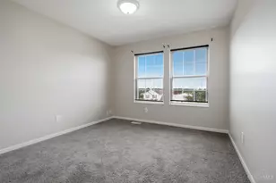365 Timber Hill Dr, Hamilton, OH 45013 - Photo 17