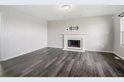 365 Timber Hill Drive, Hamilton, OH 45013 - Photo 5
