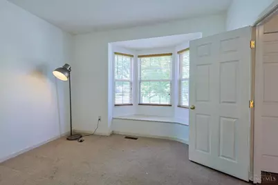 6469 Hampshire Trail, Liberty Township, OH 45044 - Photo 9