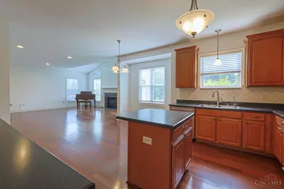 6469 Hampshire Trail, Liberty Township, OH 45044 - Photo 17
