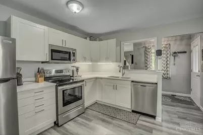 1405 Sunrise Drive, Loveland, OH 45140 - Photo 7