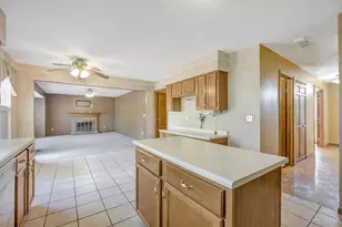 5526 Deervalley Ct, Cincinnati, OH 45247 - Photo 15