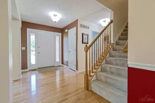 7906 Laurelwood Dr, Hamilton Township, OH 45039 - Photo 5