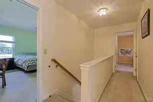 7906 Laurelwood Dr, Hamilton Township, OH 45039 - Photo 23