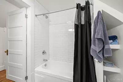 2621 Hackberry Street, Cincinnati, OH 45206 - Photo 27