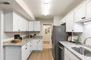 3563 Amberacres Dr, Cincinnati, OH 45237 - Photo 13