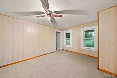 2307 Middletown Eaton Road, Middletown, OH 45042 - Photo 7