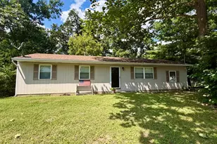 10397 Elizabeth St, Hamilton Township, OH 45122 - Photo 1