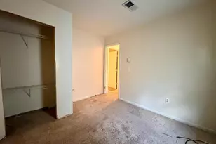 10397 Elizabeth St, Hamilton Township, OH 45122 - Photo 15
