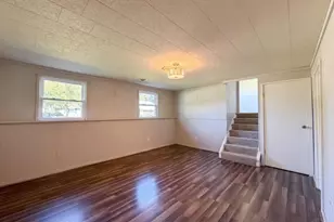 2891 Grosvenor Dr, Cincinnati, OH 45251 - Photo 23