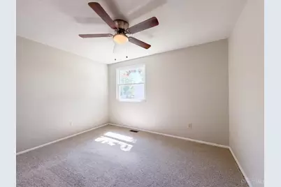 2891 Grosvenor Drive, Cincinnati, OH 45251 - Photo 13