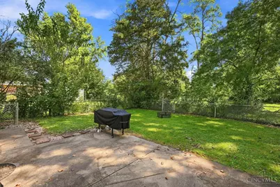 5690 Long Field Drive, Miami Township, OH 45150 - Photo 31
