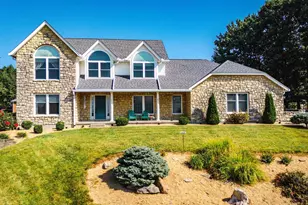 273 Livingston Ct, Hamilton, OH 45013 - Photo 1