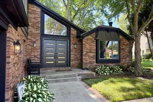 10100 Polo Ct, Washington Twp, OH 45458 - Photo 7